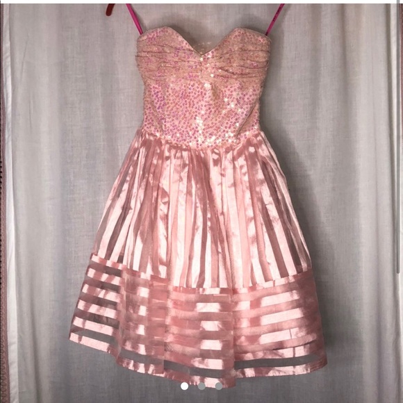 Betsey Johnson Dresses & Skirts - Betsey Johnson pink sequin tea party dress.